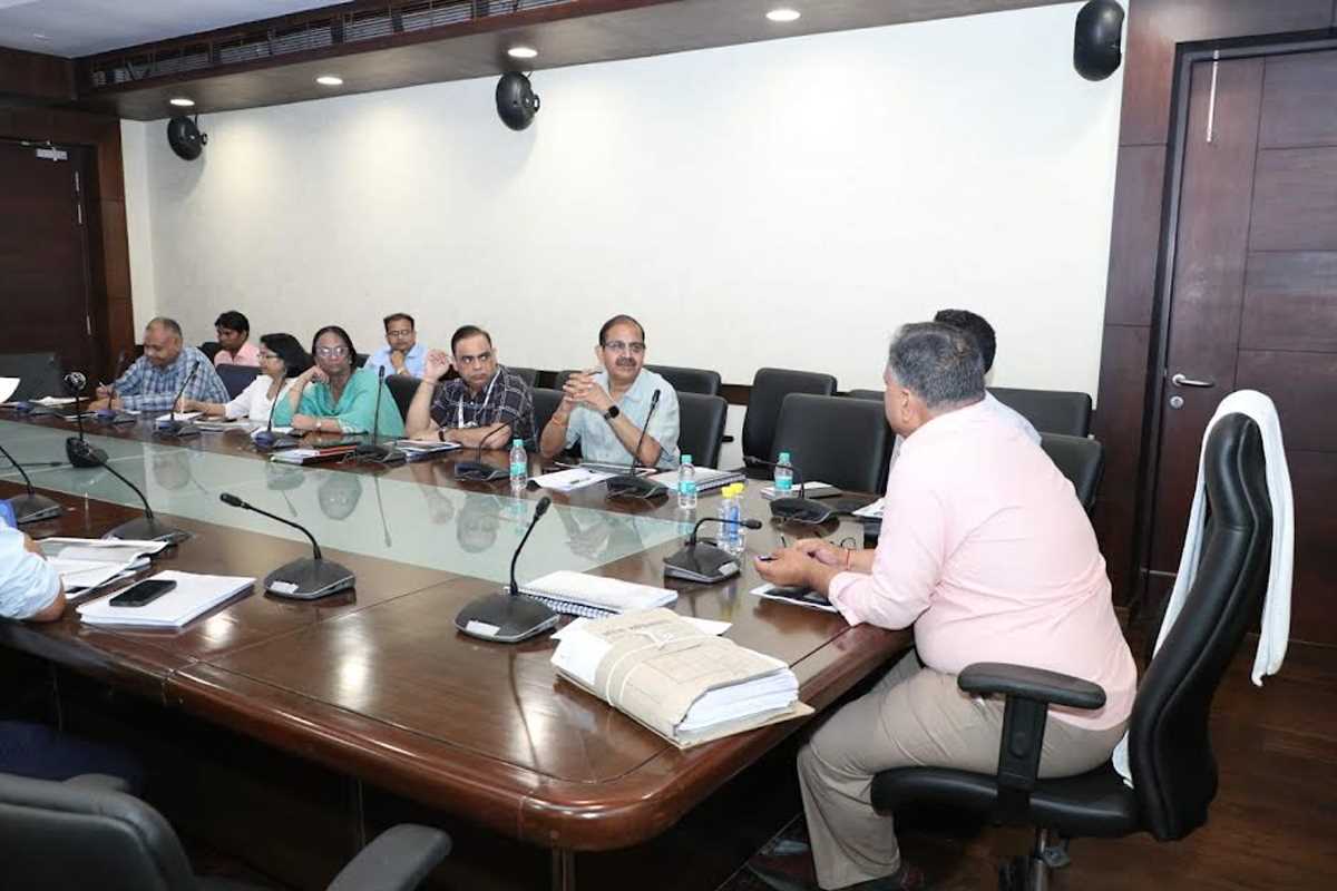 फिल्म सिटी का निविदा निकालने को लेकर 26 को होगा फैसला